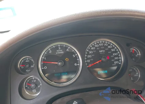 2011 Chevrolet Tahoe Ltz z USA, uszkodzony, nr VIN 1GNSCCE06BR399027